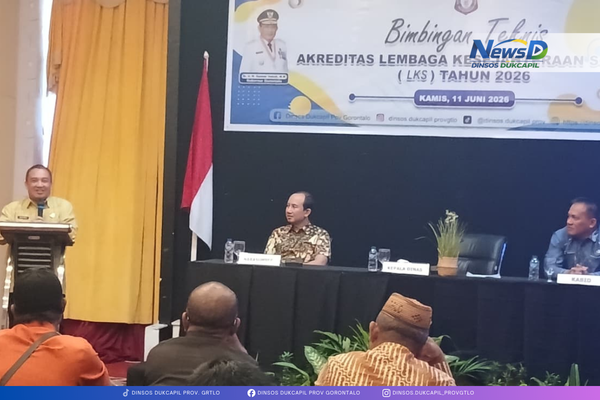 Dinsosdukcapil Gorontalo Gelar Bimtek Akreditasi LKS untuk Tingkatkan Mutu Pelayanan Sosial